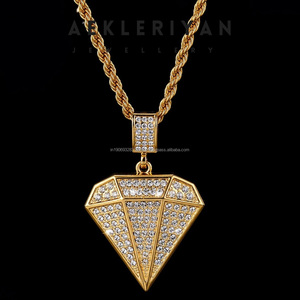 Pendentif Pyramide en Moissanite Diamantée Effet Glaçon, Argent Sterling 925, Bijou Hip-Hop Streetwear pour Homme, Idéal au Quotidien ou comme Cadeau - Product Image 3