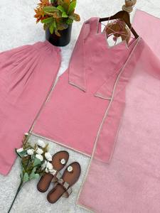 Conjunto de Kurta Crunchy para Mujer con Pantalón Farshi y Dupatta |   Traje Étnico de Manga Larga |   Dupatta con Borde de Encaje, de Secado Rápido y Elástico, para Fiestas - Product Image 5