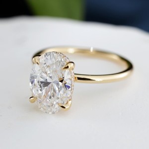 Anillo Solitario con Halo de Diamantes Auténticos de Corte Ovalado, Cultivados en Laboratorio, 3.01CT, con Oro Sólido de 14K, Ideal para Regalo de Compromiso o Boda para Enamorados - Product Image 6