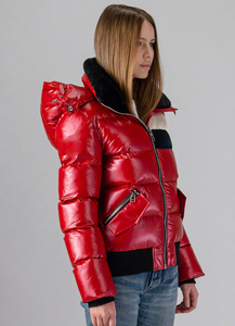 Chaqueta de invierno acolchada personalizada para mujer, ropa informal premium para exteriores, a prueba de viento, con cierre de cremallera y bolsillos laterales. - Product Image 4