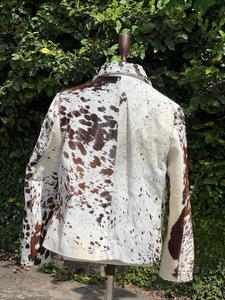 Veste en cuir véritable de vache à poils pour homme, marron et blanc, imprimé vache, style western ranch, faite à la main, OEM ODM, vente en gros, veste unisexe - Product Image 3