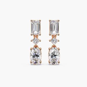 Boucles d'oreilles clous de luxe en or massif 14 carats avec diamant de laboratoire taille émeraude 3,2 carats, serti 6 pierres à griffes, certifié IGI, pour mariée et mariage - Product Image 3