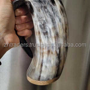 แก้วเบียร์สไตล์ไวกิ้งขัดเงาทำมือจากเขาควายธรรมชาติ กันน้ำ ลายสวยงาม งานพรีเมียม สำหรับสั่งซื้อจำนวนมาก - Product Image 6