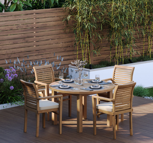 ชุดโต๊ะรับประทานอาหารกลางแจ้งไม้สักแท้ 4 ที่นั่ง พร้อมเก้าอี้มีพนักแขน ดีไซน์ทรอปิคอล ผิวสัมผัสธรรมชาติ เป็นมิตรกับสิ่งแวดล้อม เหมาะสำหรับโรงแรม วิลล่า และรีสอร์ท - Product Image 1