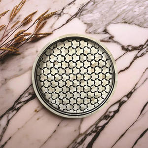 Plateau de service unique en son genre, fait à la main, incrusté de nacre, avec poignées, passe au lave-vaisselle et au micro-ondes, finition polie, Falak World Export - Product Image 6