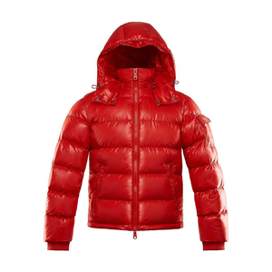 Veste matelassée noire pour homme, veste matelassée utilitaire pour homme, veste matelassée minimaliste pour homme pour vêtements de marque privée - Product Image 1