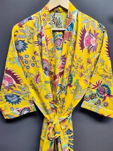 Bata Kimono de Algodón 100% Tejido Transpirable con Estampado de Dibujos Animados para Mujer, Camisón de Verano Hecho a Mano ODM con Cuello en V y Cintura Elástica, Largo Completo/Hasta la Rodilla - Product Image 5