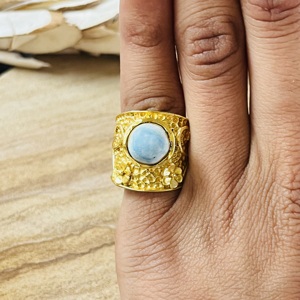 Latest Design Larimar <b>Rings</b> Boho Floral Brass Jewelry Women 18k <b>Gold</b> Plated Hammered <b>Cocktail</b> Wide <b>Ring</b> for Wholesale/OEM/ODM - Product Image 2