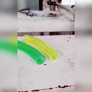 Tuyau d'arrosage industriel en plastique de 35 pouces, non toxique, durable, tube rond courbé, longueur 30m, service de découpe et de traitement - Product Image 5