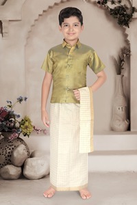 Conjunto de 3 Piezas de Camisa de Seda y Algodón para Niños, Dhoti Angavastram, Ropa Festiva Étnica del Sur de la India, Ropa Tradicional para Niños de 0 a 10 Años - Product Image 3