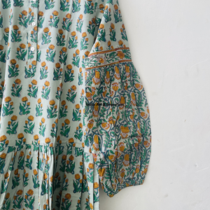 Hermoso vestido floral de algodón con estampado a mano, vestido para uso casual, vestido con estampado a mano. - Product Image 4