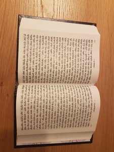 พิมพ์หนังสือพระคัมภีร์แบบกำหนดเอง เข้าเล่มแบบเย็บกี่ ปกแข็งทำจากกระดาษแข็ง ปั๊มนูน กระดาษแฟนซี ลวดลายตามสั่ง - Product Image 5