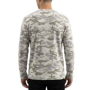 Camiseta de Manga Larga para Hombre, Tejido Waffle, Corte Holgado, Estampado Digital de Camuflaje, 100% Algodón, Estilo Urbano, Alta Calidad - Product Image 3