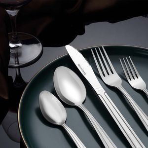 Set di posate in acciaio inossidabile da 72 pezzi, lucidato a specchio, con coltelli da bistecca, set di posate per 12 persone - Product Image 3