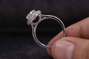 Anillo de Compromiso con Moissanita de Corte Ovalado y Doble Halo, Plata 925 Original, Banda Dividida con Pavé, Joyería Romántica, Anillo de Promesa para Pareja - Product Image 5