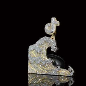 Colgante de Dragón de Moissanita Chapado en Oro de 18K de Lujo con Logo de TikTok, Colgante Temático de Animales, Colgante Hip Hop Iced Out para Hombre - Product Image 4