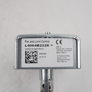 Controlador de Ventilador <span class=keywords><strong>y</strong></span> Límite RESIDEO L4064B2228 con Encendido de Ventilador a 125°F/Apagado de Ventilador a 100°F, Límite Superior de 200°F, Inserción de 5 Pulgadas - Product Image 6