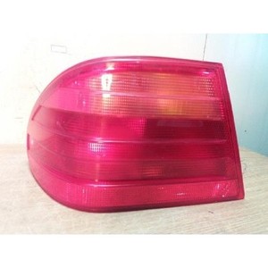 Feu arrière gauche d'occasion OEM A2108204364 pour Classe E 1992-1999 - Product Image 1