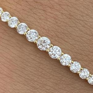 Pulsera de Diamantes Redondos Brillantes para Mujer en Oro Amarillo de 14K, Joyería Fina Elegante y de Lujo, Regalo Ideal para Aniversario o Boda - Product Image 2