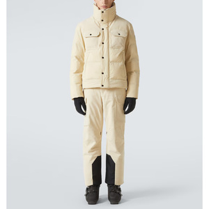 Veste coupe-vent légère pour les voyages en plein air et les activités quotidiennes, avec une coupe confortable et un style saisonnier moderne - Product Image 1