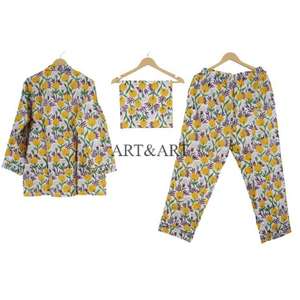 Ensemble de pyjama pour femmes en coton indien imprimé à la main avec des motifs floraux, 3 pièces, décontracté, confortable, respirant, écologique, vêtements de nuit d'été - Product Image 4