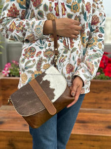 กระเป๋าถือหนังวัวเฟอร์ธรรมชาติทำจากหนังวัวสไตล์ตะวันตกกระเป๋าสตางค์แบบคล้องข้อมือทำจากหนังมีสายคาดลำตัวสำหรับผู้หญิงของขวัญ - Product Image 3