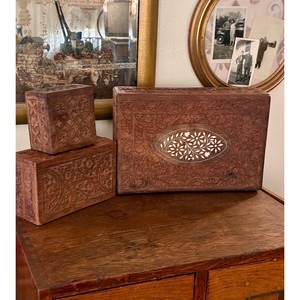Jarrones y macetas de madera de Sheesham, fabricación personalizada OEM al por mayor |   Aqdus Saleem India - Product Image 1