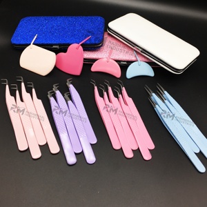 แหนบต่อขนตาเคลือบสี 4 สี รุ่น RMI ป้องกันแม่เหล็ก ปลายเรียบ สแตนเลส พร้อมกระจกต่อขนตา / กล่องแม่เหล็ก - Product Image 6