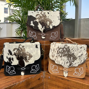 Vente en gros 2024 gravés au laser Buckin Horses en cuir suédé sacs à main au point de bottes pour femmes Western Hair On Cowhide Designer Purses - Product Image 3