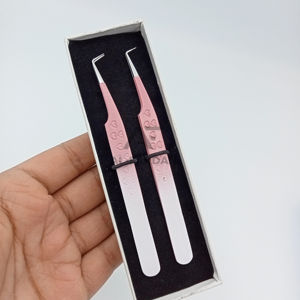 <b>Japanese</b> Stainless Steel Ombre Two Tone Pink White Eyelash Extension Tweezers 90 Degree Heart <b>Print</b> Pointed Tip Lash Tweezers - Product Image 1