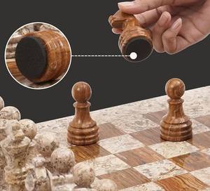 Juego de Ajedrez de Piedra Chakra de Lujo Venktesh Designs, Tablero de Ajedrez Ecológico Hecho a Mano con Diseño de Flor de Ángel, Aspecto de Zafiro Negro - Product Image 1