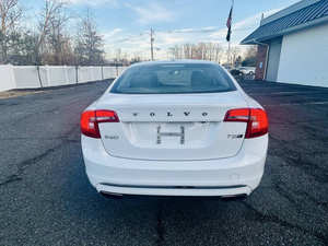 V*olvo S60 T5 Inscription d'occasion de 2016 - Product Image 6