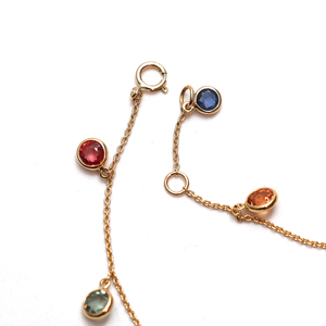 Pulsera Flotante de Zafiro Multicolor Natural en Oro Amarillo Sólido de 18K – Pulsera de Cadena con Incrustaciones de Gemas Arcoíris - Product Image 3