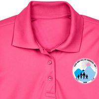 Polo brodé rose vif pour jeunes avec logo cravate et col, coupe droite, manches courtes, style décontracté pour le golf