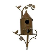 Lanterne murale vintage en laiton avec oiseaux perchés et découpes géométriques pour jardin extérieur