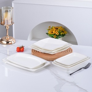 Services de table en céramique européenne blanche brillante à bord doré pour hôtels et restaurants - Durables, compatibles lave-vaisselle, plusieurs configurations - Product Image 3