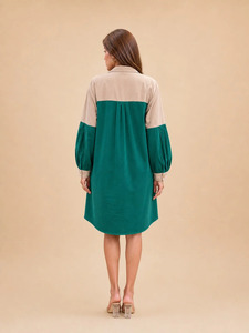 Vestido Camisero de Satén para Mujer, Verde Beige con Bloques de Color en Contraste, Manga Larga, Cierre de Botones, Corte Holgado, para Oficina, Casual, Uso Diario - Product Image 4