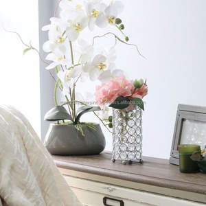 Vase à fleurs décoratif en métal cristal Bougeoir en cristal de mariage Porte votives décoratif de salon Pièce maîtresse - Product Image 1