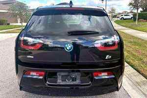 BMW i3 Range Extender HATCHBACK PREMIUM Fresh Deluxe 2026 - Product Image 2