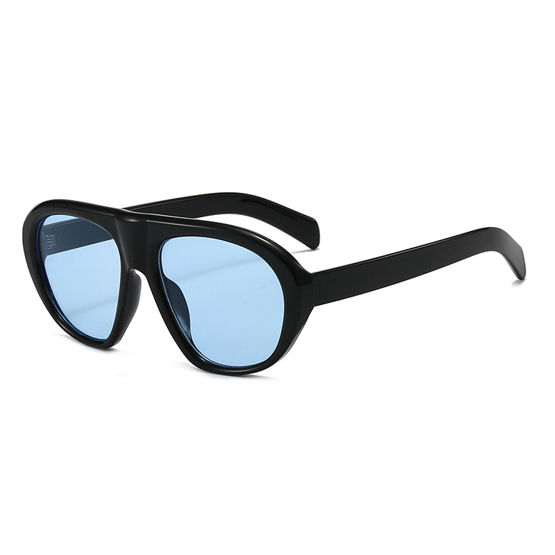 C6 : Noir/Bleu