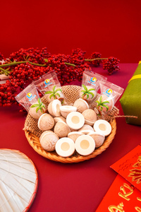 Crispy coconut <b>candy</b> - a product from Vietnam by Dai Long company, made from pure milk powder, fragrant coconut milk flavor - Product Image 2
