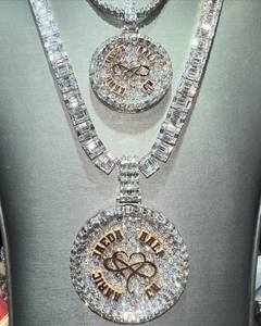 Pendentif Trap personnalisé de 3,5 pouces en argent 925, serti d'émeraudes et de moissanites taille ronde, style Hip Hop, prix de gros - Product Image 2