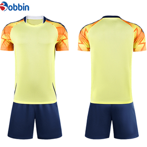 Uniformes de Fútbol Personalizados para Jóvenes, Camisetas de Fútbol Transpirables de Alta Calidad para Hombre, Conjuntos de Fútbol de Manga Corta para Verano - Product Image 6