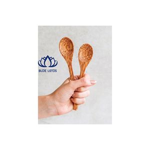 Cuchara de Madera de Coco 100% Natural y Ecológica, Bañada en Oro, Diseño Moderno, Color Azul Loto, ¡EN OFERTA! |   Biodegradable, Sostenible, No Tóxico - Product Image 1