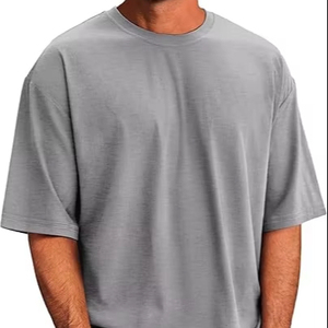 Material Ecológico Cosido de Secado Rápido, Absorbente de Sudor, Perfecto para la Temporada de Verano, Aspecto Moderno y Elegante - Product Image 1