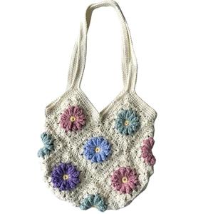 Bolso de Mano Tejido a Crochet para Mujer, Bolso Tote de Hilo de Algodón Hecho a Mano, Elegante y Casual para Uso Diario, Disponible a Precio de Mercado - Product Image 5