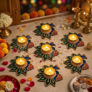 Support de bougie décoratif artisanal à motif paon coloré pour centre de table de mariage et Rangoli au sol - Product Image 2