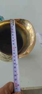 Carafe en laiton de style royal vintage, fabriquée à la main en Inde, pour la maison, l'hôtel et les cadeaux, disponible à prix de gros d'usine. - Product Image 3