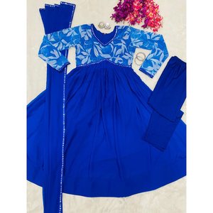 DISEÑADOR GEORGETTE BORDADO INFERIOR DE VESTIDO IMPRESO DIGITAL CON DUPATTA AZUL - Product Image 3