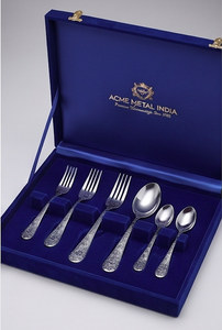 Ensemble de couverts en argent avec poignée au design royal pour restaurant de luxe et restaurant de fête de mariage et cadre de table classique élégant - Product Image 3